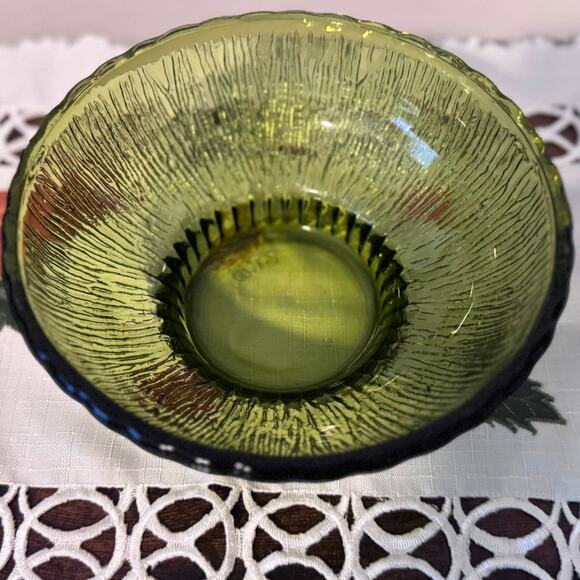 Vintage 1975 FTD "Moss" Glass Bowl - Mid-Century Modern Vibe - Picture 7 of 9
